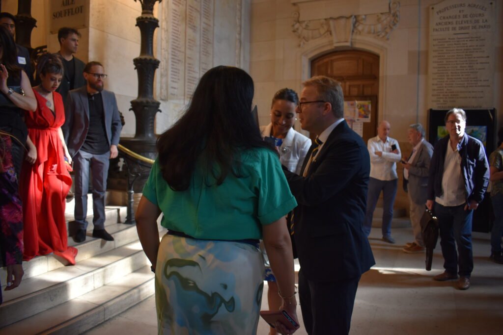 Impressionis-Vous Arte al Paso Gallery. Sorbonne