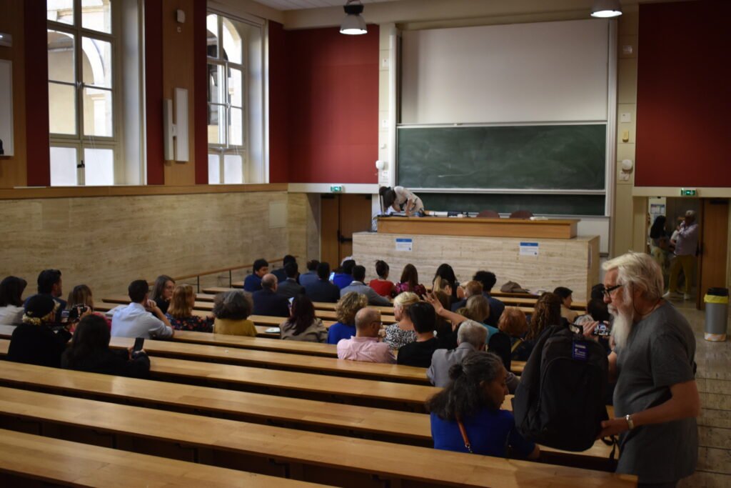 Impressionis-Vous Arte al Paso Gallery. Sorbonne