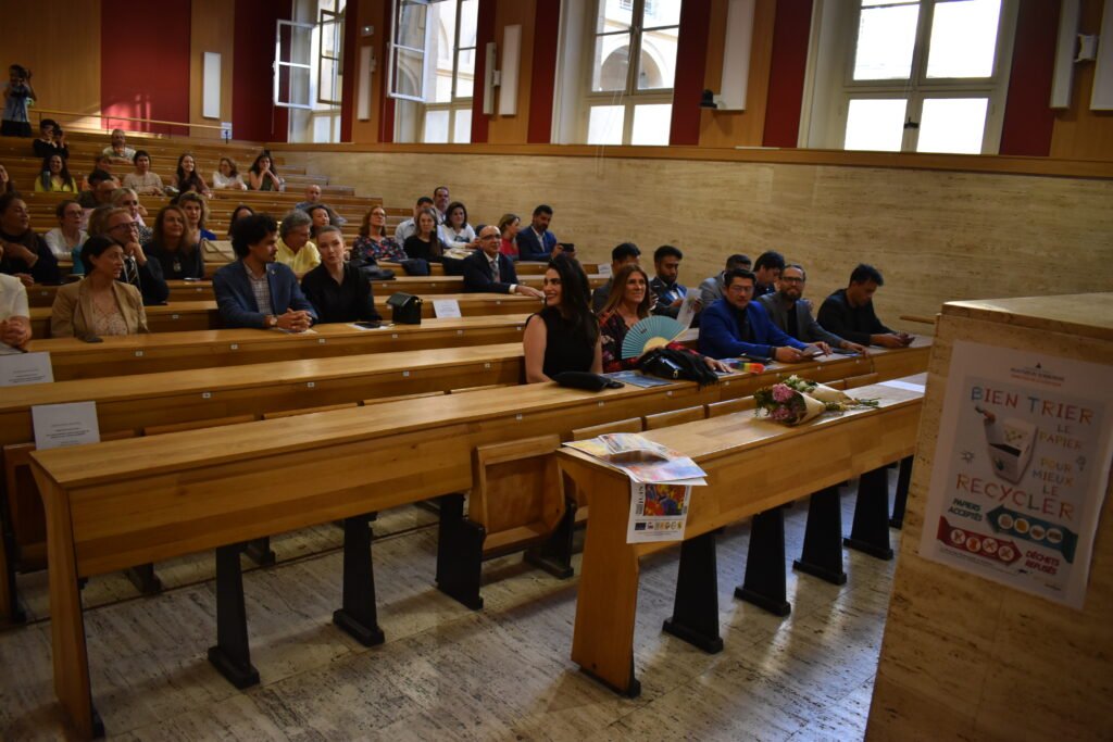 Impressionis-Vous Arte al Paso Gallery. Sorbonne