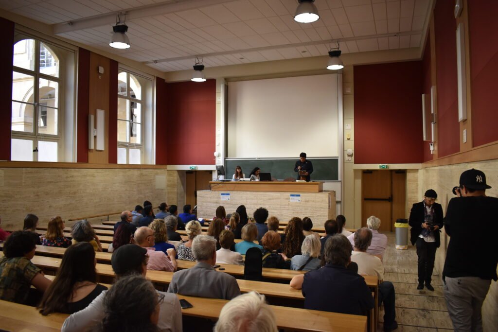 Impressionis-Vous Arte al Paso Gallery. Sorbonne